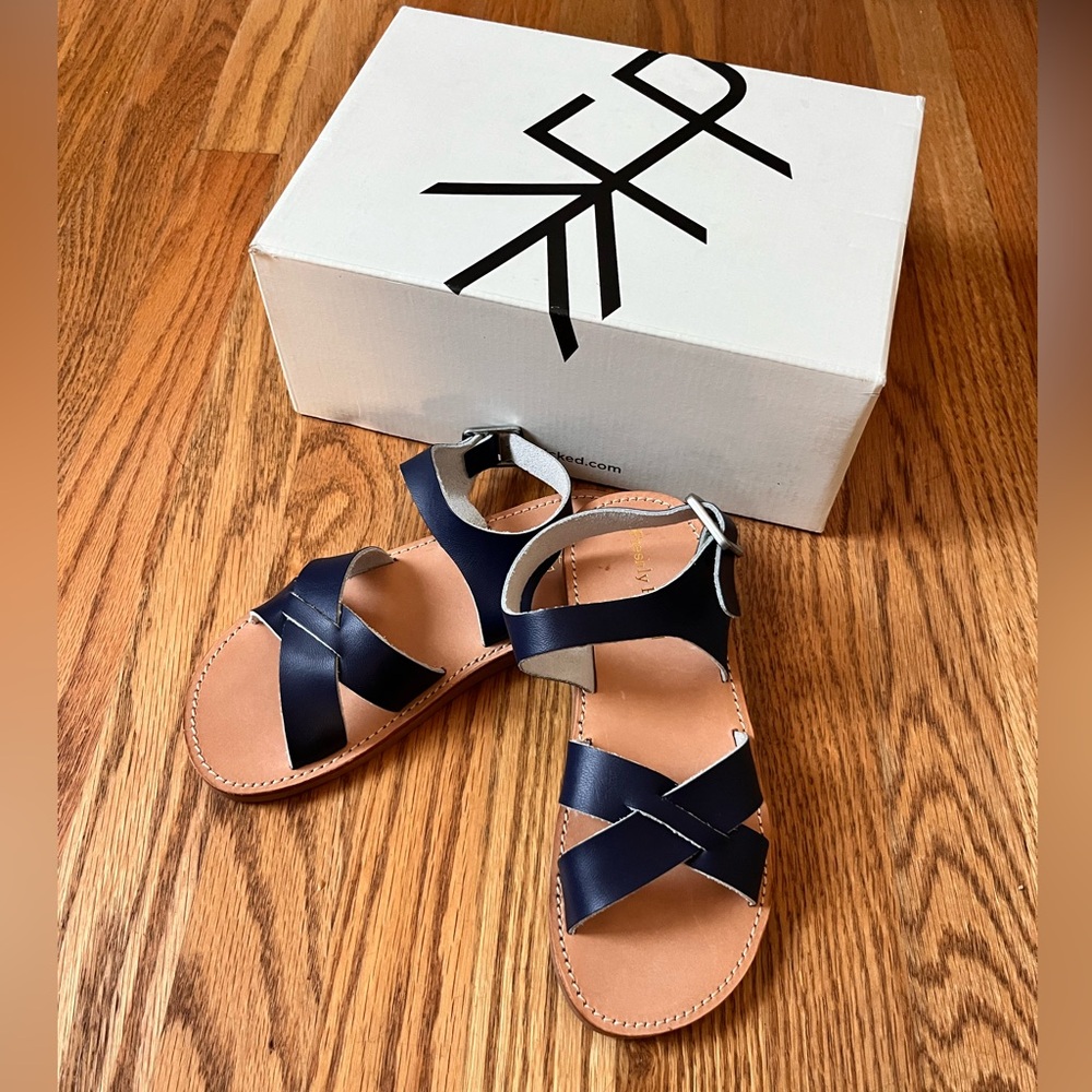Freshly Picked Girls Navy Sandals Sz 12